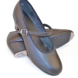 Professional flamenco shoes Girls Size 12 (4/5t)